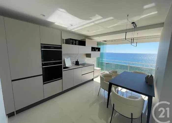 Vue Exceptionnelle Daire Cannes