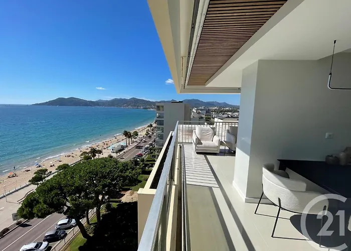 Vue Exceptionnelle * Cannes