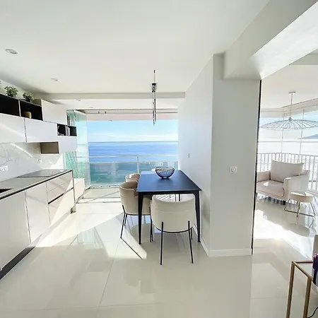 Vue Exceptionnelle Cannes