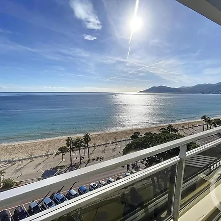 Vue Exceptionnelle Cannes